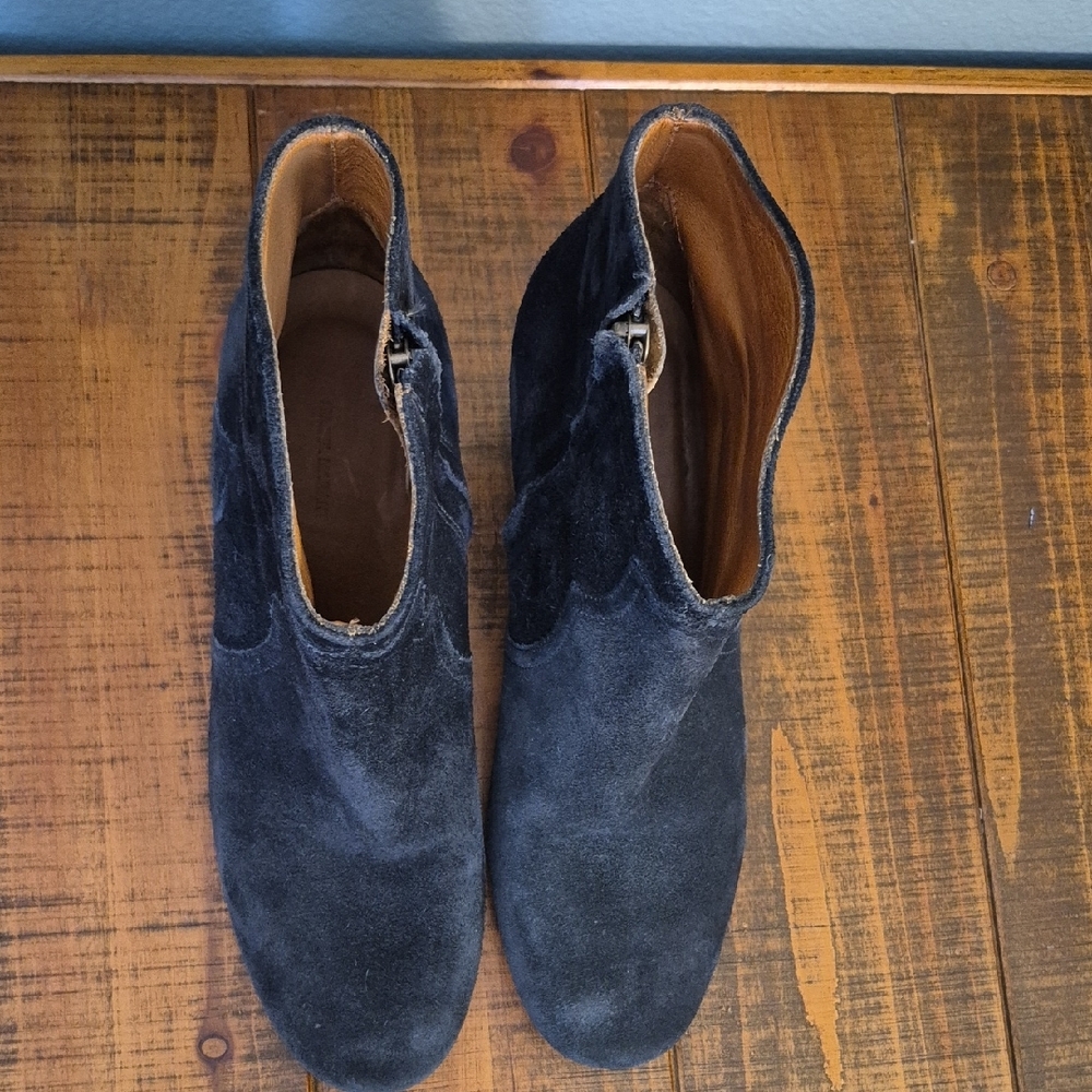 Isabel Marant Dicker Suede Ankle Boots - Picture 10 of 10